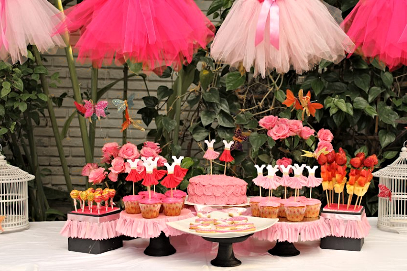 Party-Catering-Magical-Table