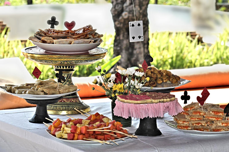 Party-Catering-Table-3