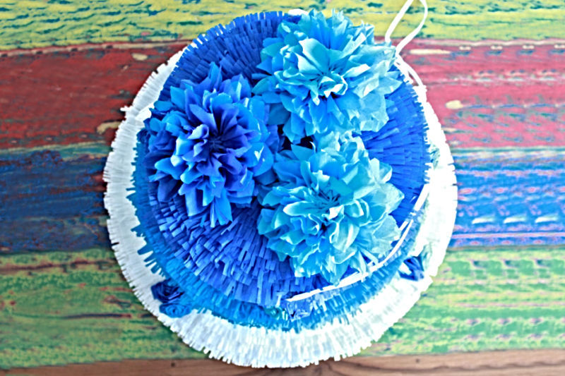 Blue Wedding Cake Pinata Detail