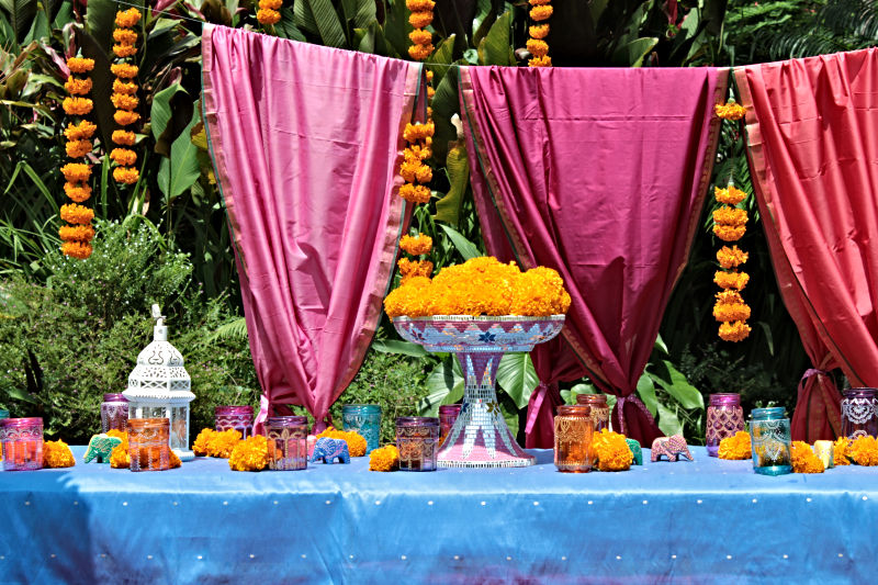 Indian-Party-Table-Decorations